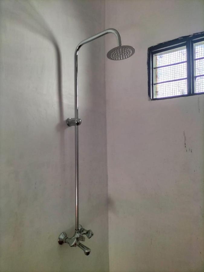Mambo Leo Hostel باجي المظهر الخارجي الصورة